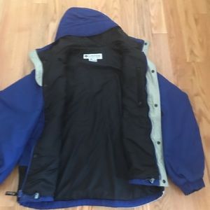 COLUMBIA RN 69724 CA 05367 Vintage Pullover Windbreaker